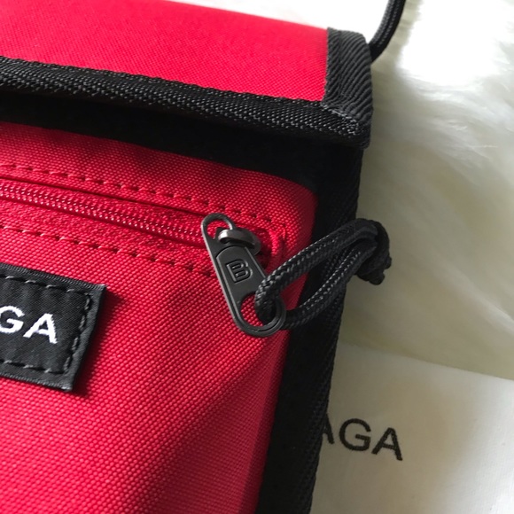 Balenciaga Red Explorer Strap Pouch - Picture 4 of 8